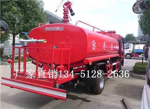 東風多利卡6-8噸消防灑水車