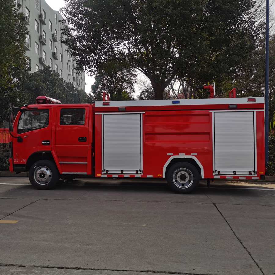 國(guó)六   5噸東風(fēng)泡沫消防車